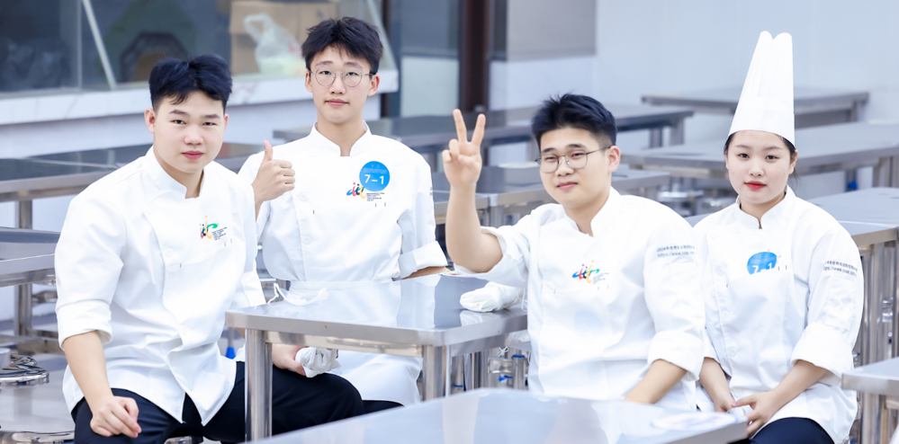 我校参赛选手赛前自信满满